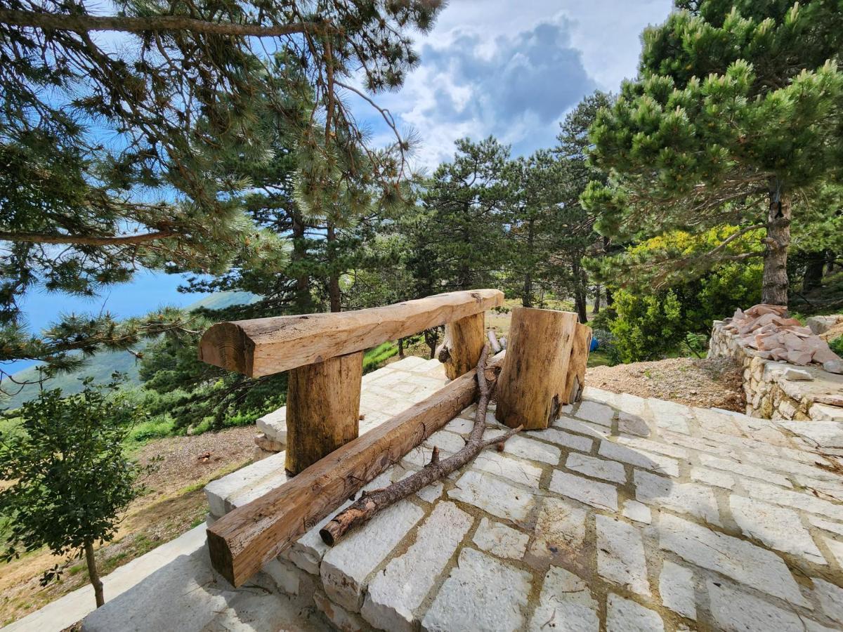 Llogora Dervishaliu Hotel Vlorë Esterno foto